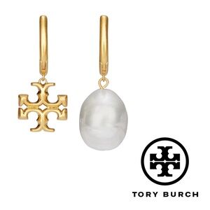 Tory Burch Eleanor Mismatch Hoop Earrings NWT Gold Ivory Pearl Double T
